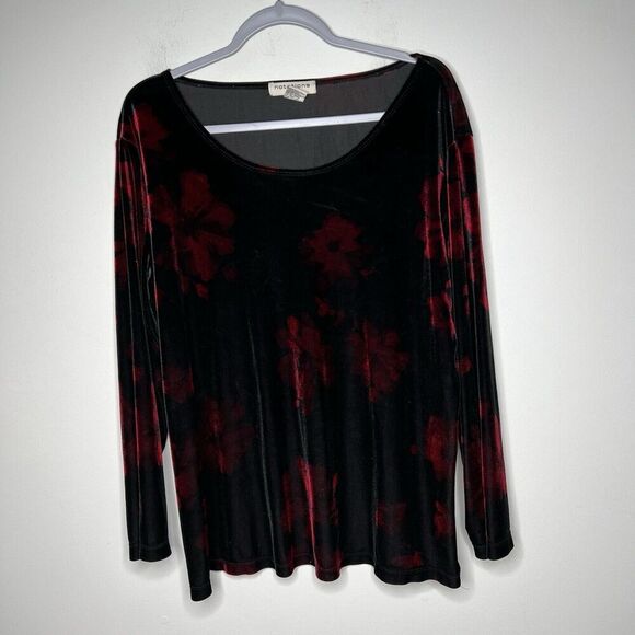Notations Top Womens 1X Black Red Velvet Floral Whimsigoth Stretch Holiday Shirt - Picture 4 of 11